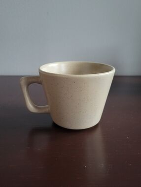 Bauer Mid Century Modern Cream Speckled Ceramic Mug, 8-10oz